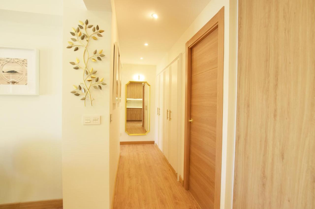Paradise Luxurious Flat, Free Parking, 3 Double Rooms, Terrace, Jacuzzi, Fully Renovated San Sebastián Zewnętrze zdjęcie